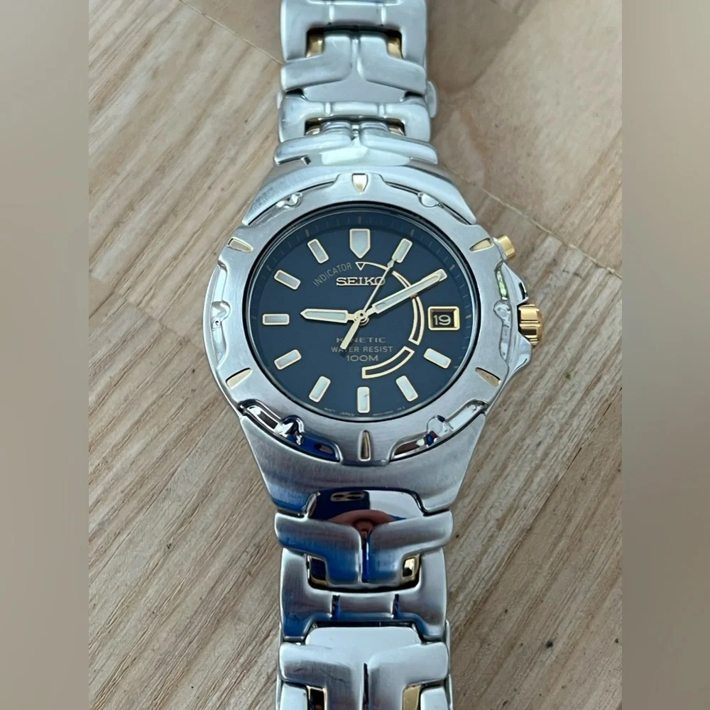 Seiko Kinetic Blue Dial Automatic Rare Men’s Watch Two-Tone Bracelet Date Window